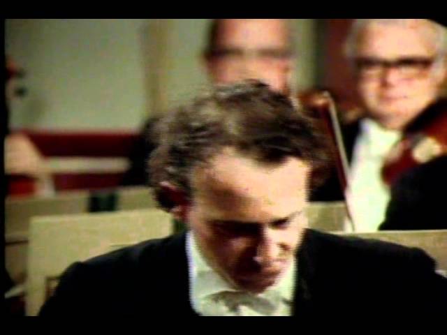 Brahms - Concerto pour piano n°2 : Finale : M.Pollini / Staatskapelle Dresde / C.Thielemann