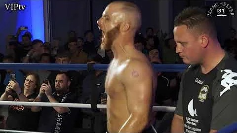 Shayne Singleton v CJ Wood on a M31 promotion at T...