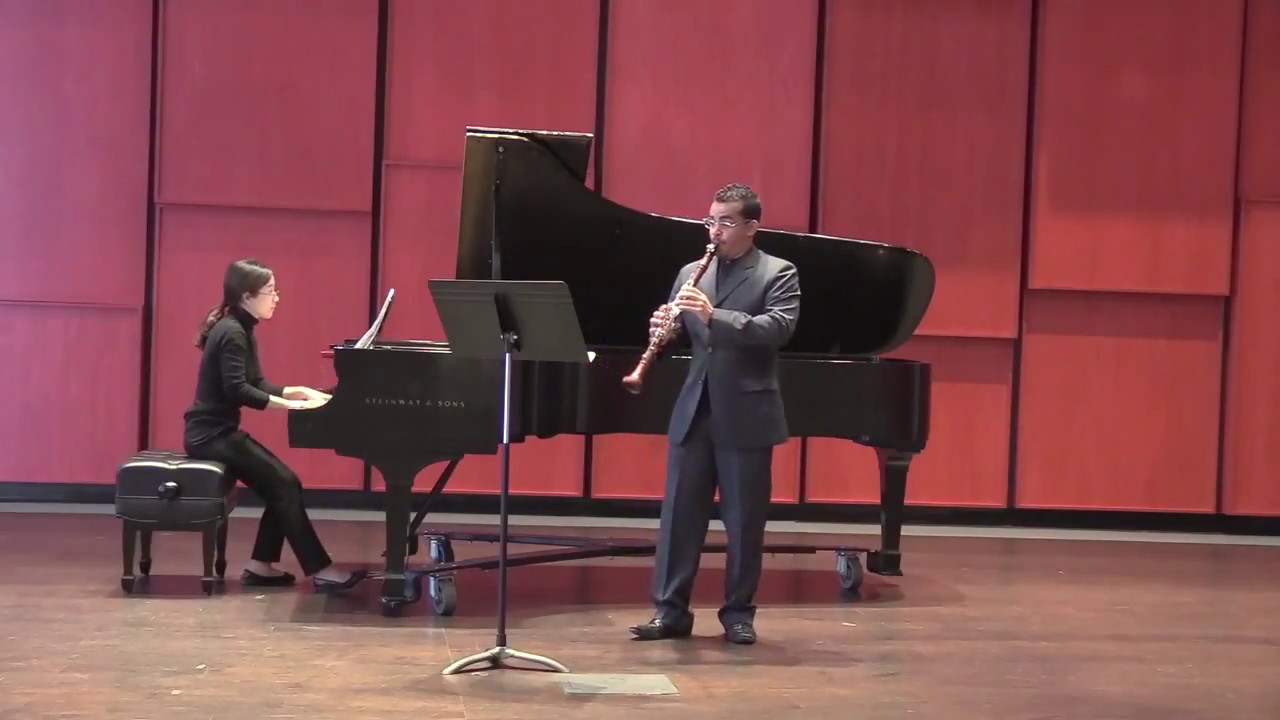 Jean Francaix Concerto Movement 3 Mauricio Silva YouTube