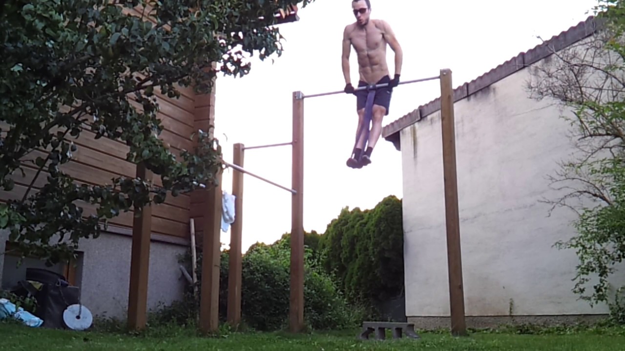 handstand atcoder 8 Band-Assisted Muscle Ups