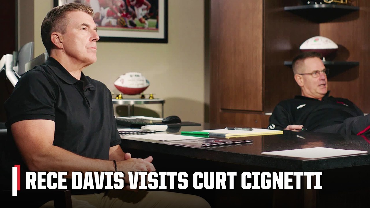 Rece Davis' Official Visit: In the office with Curt Cignetti