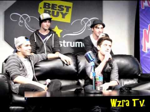 Big Time Rush's Logan Henderson BACKFLIPS For the ...