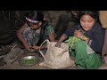 Cooking food by using primitive technology || Village food recipe || Traditional life