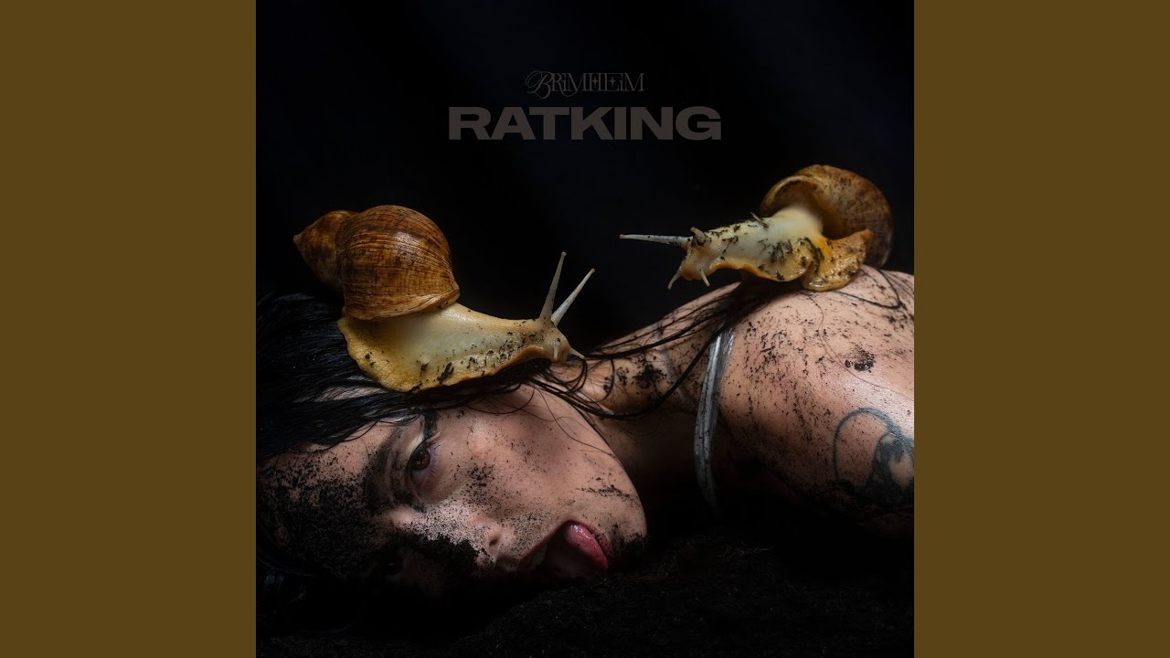 在 YouTube 上观看 Snow Angels 在 YouTube 上观看 Snow Angels