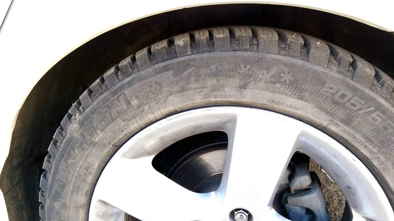Honda Civic 4d 2008 переобулся на зиму Michelin X-Ice North 3 205 55 16