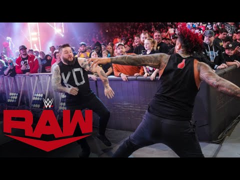 Kevin Owens backs up Seth “Freakin” Rollins in Bloodline attack: Raw, Dec. 19, 2022