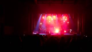 Video thumbnail of "Emeli Sandé- Breaking The Law (live in Turin)"