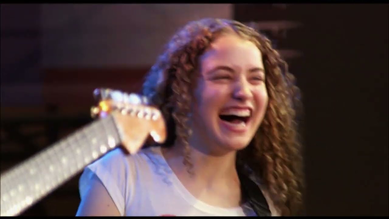 YouTubeでJeff Beck - Brush With the Blues (Live at the Crossroads Guitar Festival 2007)を視聴 YouTubeでJeff Beck - Brush With the Blues (Live at the Crossroads Guitar Festival 2007)を視聴