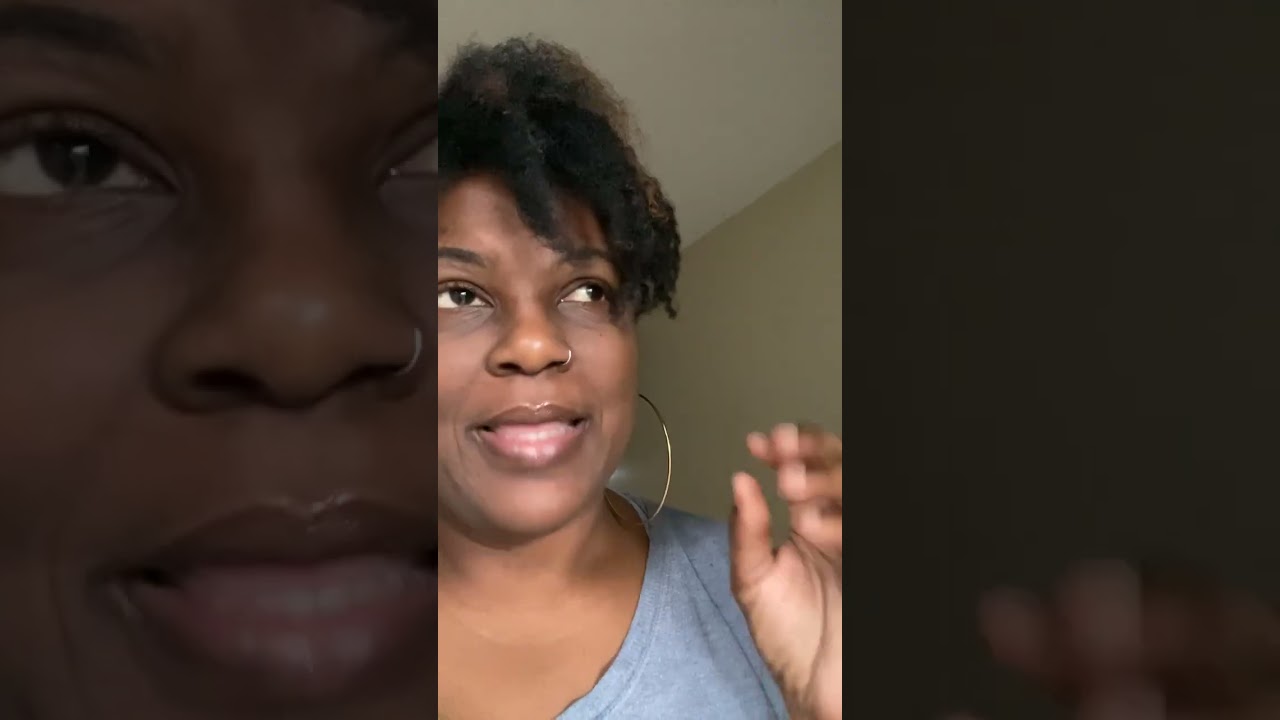 Holiday Tips From A Minimalist