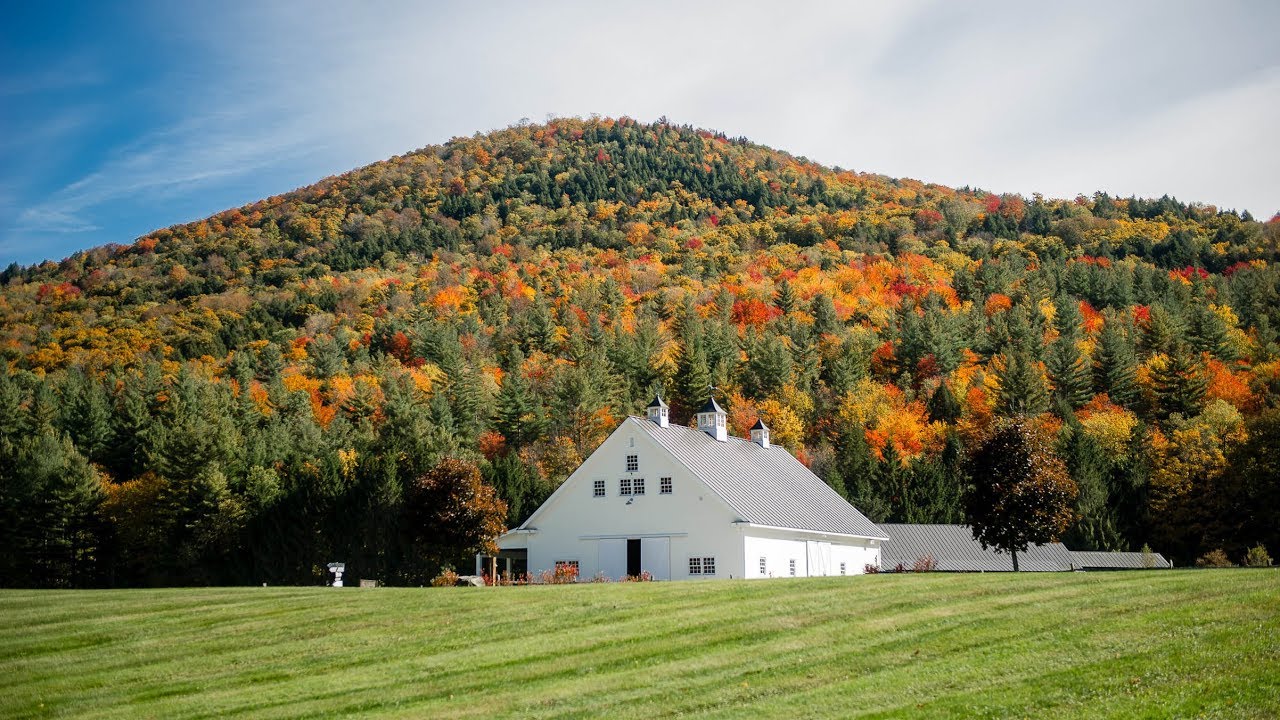 Tour the "Stables" at Riverside Farm - one of a kind on-site wedding party lodging