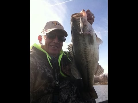 Jerk Bait Bass - Dec 2013