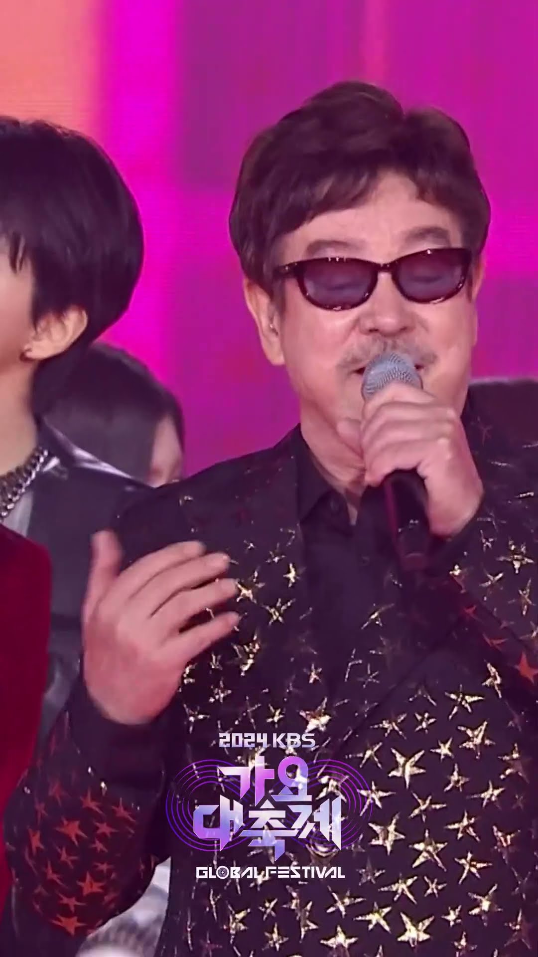 APT - YOONSUIL with All K-pop Artists #APT #YOONSUIL #Shorts #2024KBSSongFestival | KBS WORLD TV