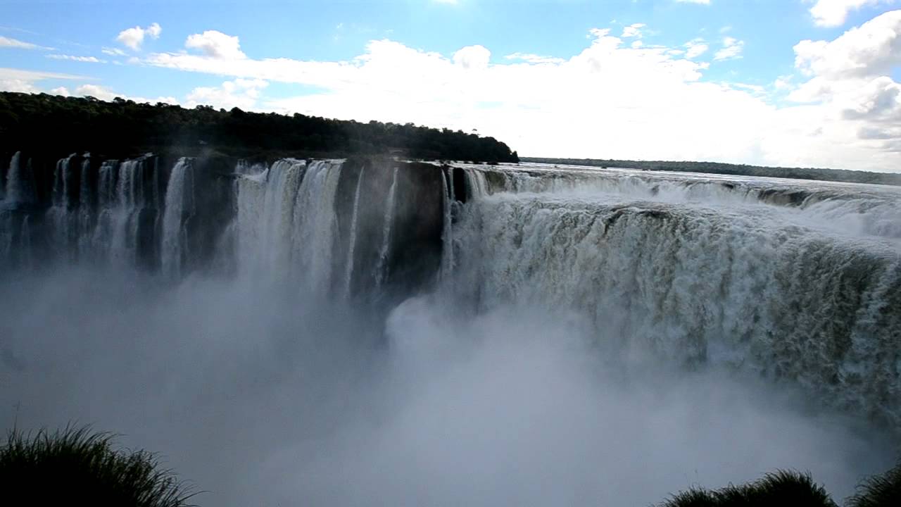 Iguazu Falls イグアスの滝 アルゼンチン側 悪魔の喉笛 Youtube