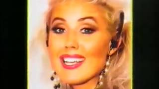 Lepa Brena - Boli me uvo za sve (OFFICIAL VIDEO) chords
