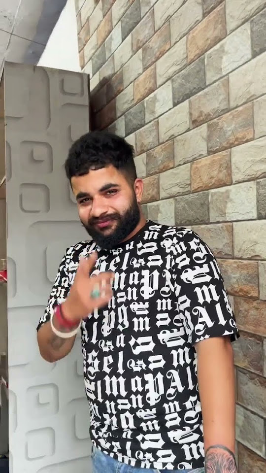  Wolf 🐺 tattoo on hand 🤚 - YouTube