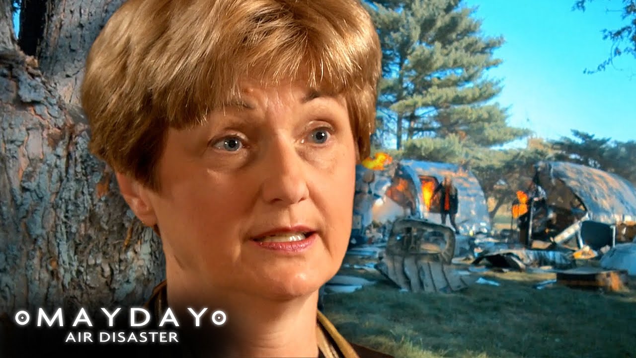 Flight 242 Plows Into The Highway | Southern Storm | Mayday: Air Disaster