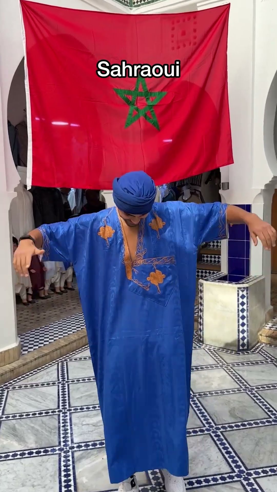 Morocco hosts many cultures, each with unique traditional clothes. Here are the 5 biggest ones ??❤️