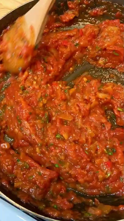 The perfect MARINARA SAUCE, easy recipe! #shorts