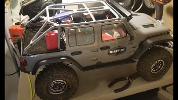 Axial 10 III Budget Mods- Spektrum Mini Servo Delete and Metal Servo Horn Mod