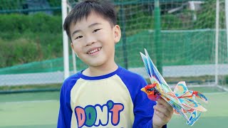 OH NO! Feng Feng's 'Birdie' Paper Plane Flew Away FOREVER?! 🐦 | Kids Flying Fun