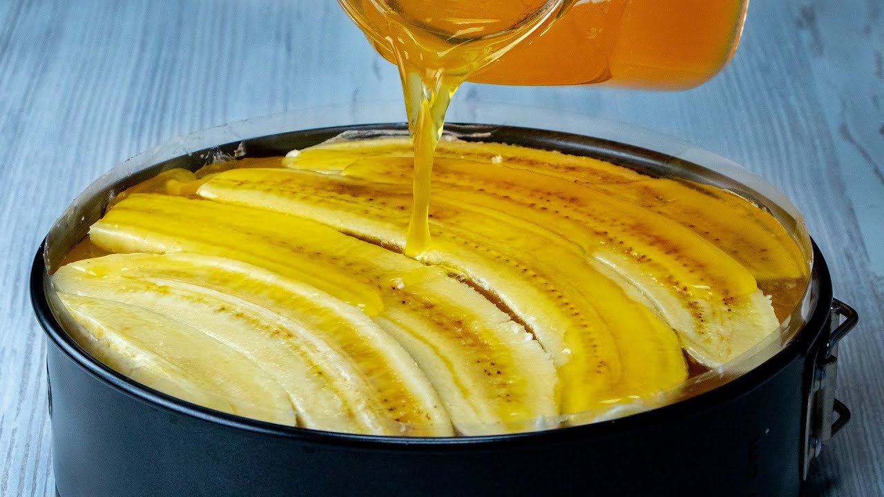 Z 5 bananów można przygotować ciasto bez pieczenia, które zachwyca cukierników