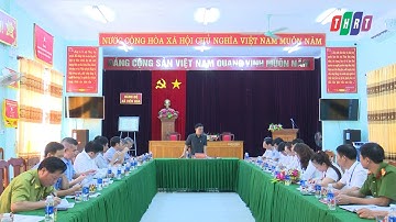 Đồng chí Bí thư Huyện uỷ làm việc với Đảng ủy xã Tiến Hóa