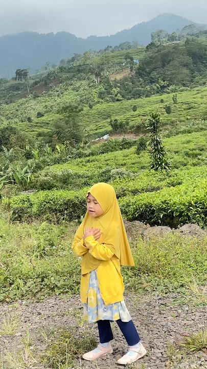 Sholawat nya terlalu menghayati😊 #masyaallahtabarakallah