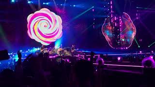 COLDPLAY A HEAD FULL OF DREAMS TOUR 2017 - RAJAMANGALA STADIUM, BANGKOK