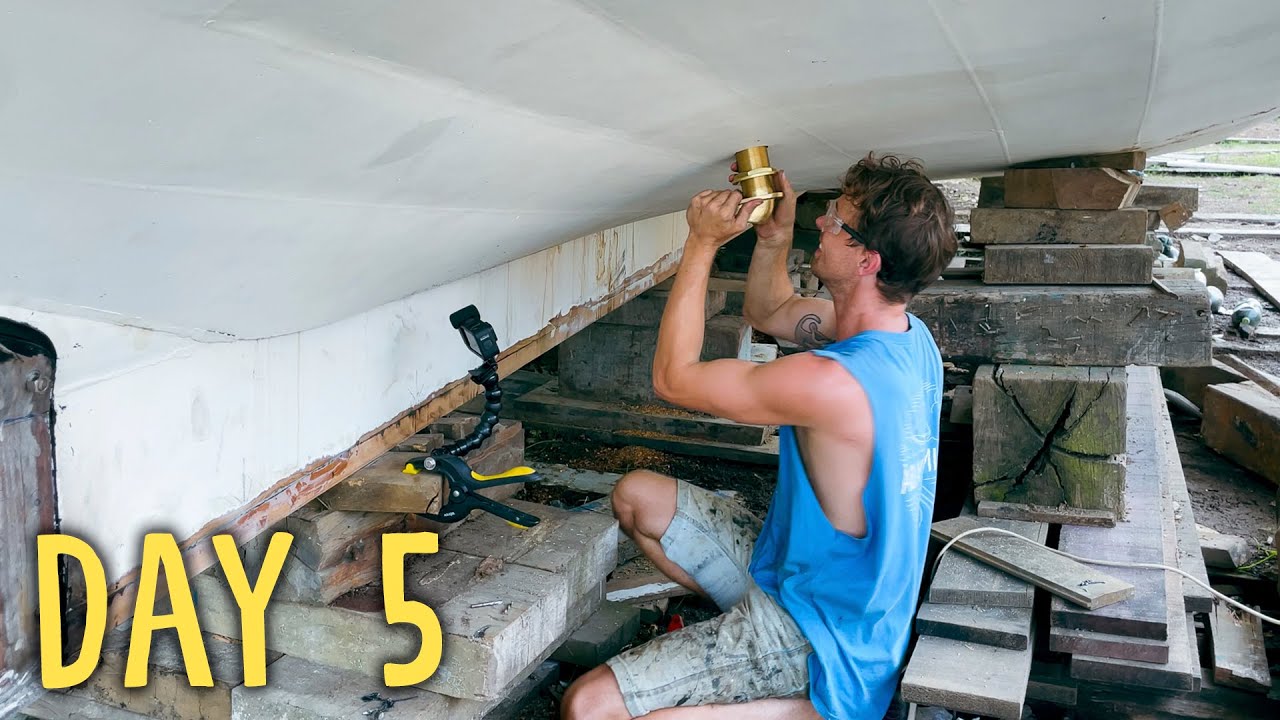 Rebuilding a wooden sailboat: the first underwater thru-hull — Sailing Yabá 173