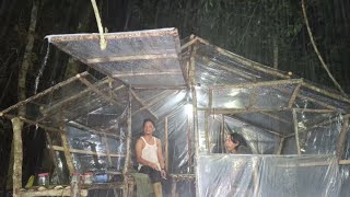 was hit by heavy rain until morning and spent the night in a plastic camping house during heavy rain