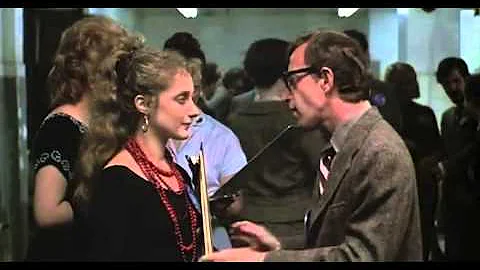 Actors who appeared in Annie Hall before they were...