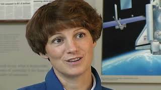 The First Woman to Command the Space Shuttle - Eileen Collins Interview