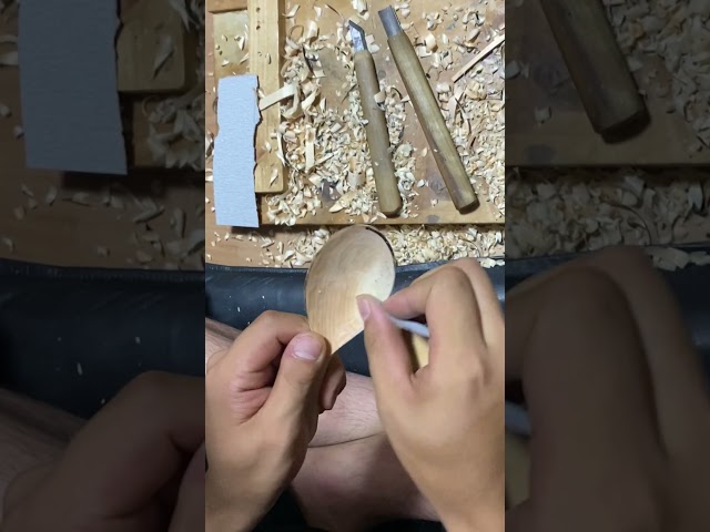 手彫りスプーン