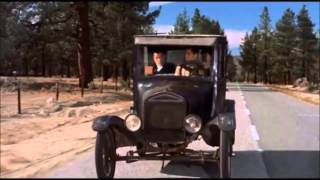 Watch Elvis Presley Riding The Rainbow video