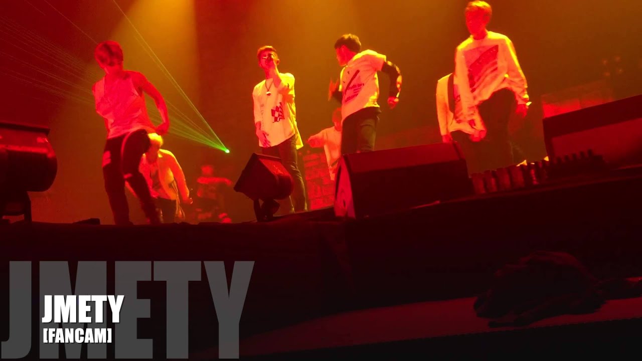 [FANCAM]150808 BTS - No More Dream TRB In Bangkok