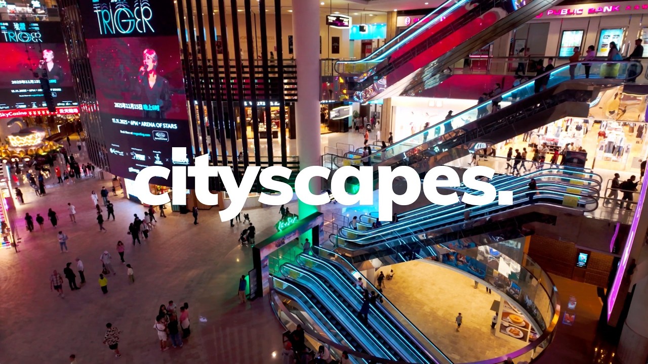 This Mall in the Clouds is Incredible! Genting Highlands Night Walk | SkyAvenue, Theme Park & Arcade