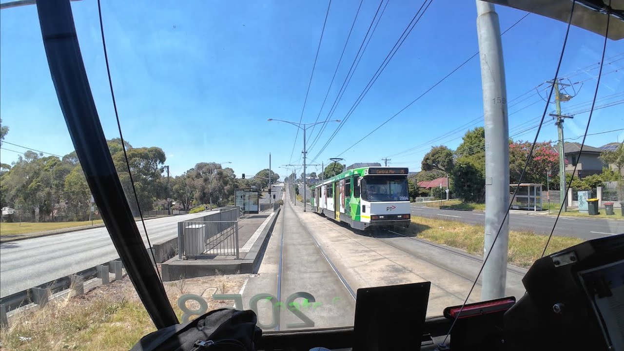 Driver's View Camberwell Junction to Vermont South