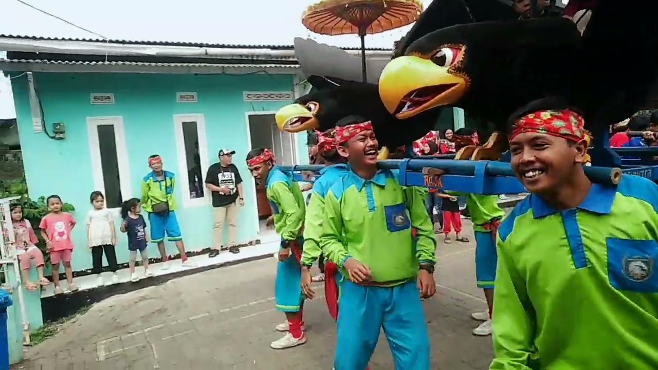 Sukuran. Cucu ibu H Imas   sehat  salamat baraoh  kesejian Sunda Buhun putra  jungberung karang ayar