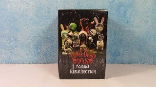Living Dead Dolls Resurrection Mystery Minis Full Case Unboxing
