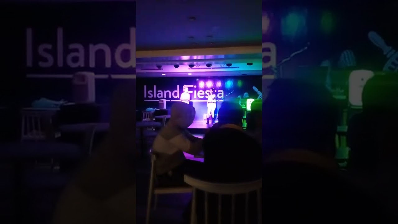 live band @2GO Travel PH - YouTube
