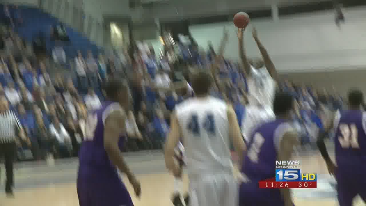 MBB Jacobo, Dons Tackle Western Illinois For 18th Win YouTube