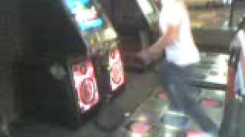 Asian Guy Failing at DDR