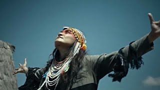 Stars And Rabbit - Man Upon The Hill(Lirik Dan Terjemahan)