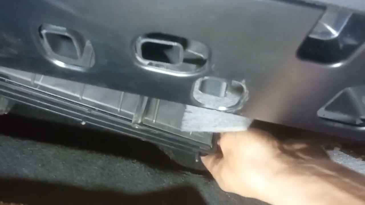 как поменять салонный фильтр   Audi a7 3L дизель