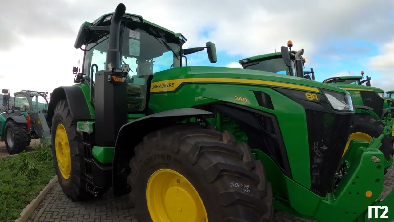 2025 John Deere 8R 340 9.0 Litre 6-Cyl Diesel Row Crop Tractor (340 / 374 / 388 HP) Farol Ltd