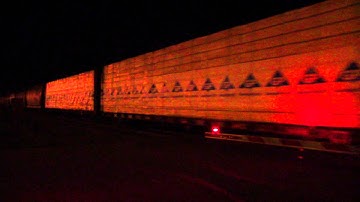 CSXT F932-21 Takes it to Notch 8 GP38-2 #2806 w/My Buddy on it