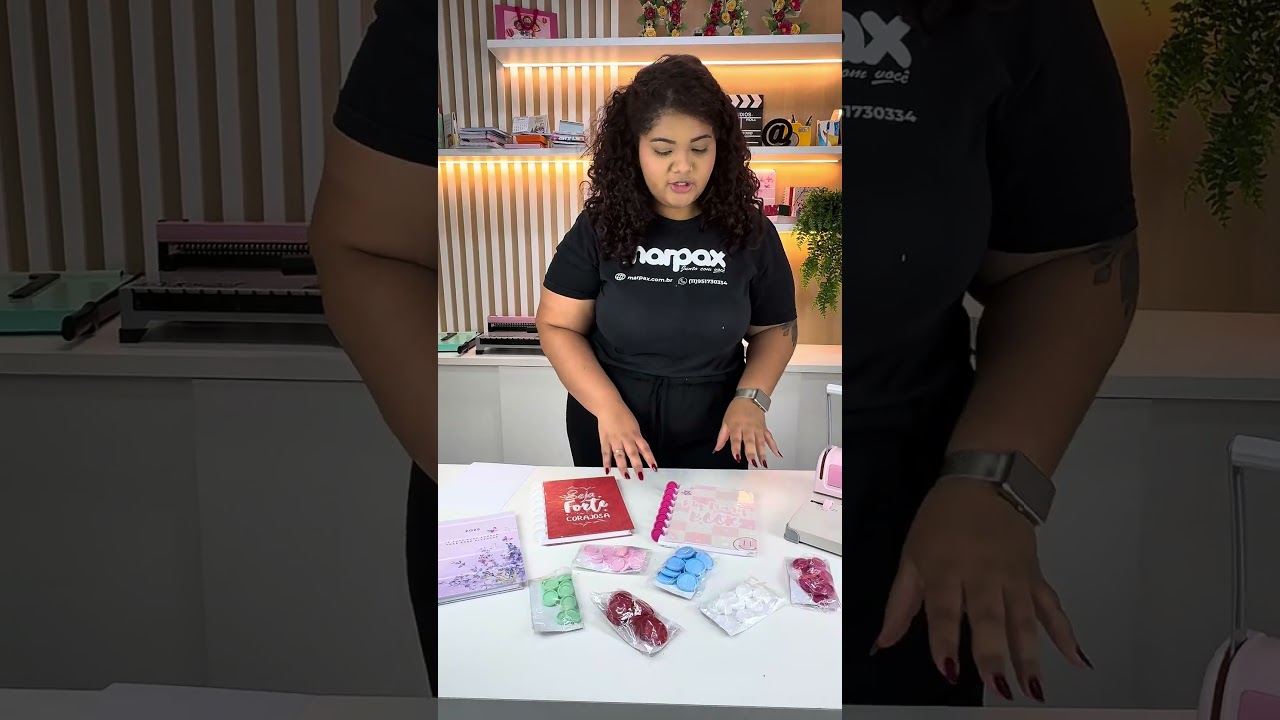 Capa do vídeo #5 motivos para amar a Encadernadora Furo Cogumelo Para Discos Soft Rosa Marpax 🩷