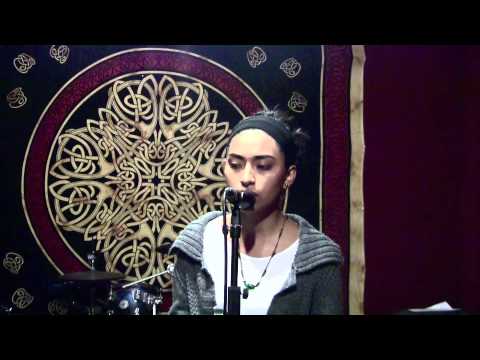 upload image SUMMERTIME - LAURA