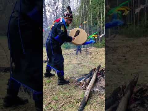 Камлание шаманов.#шаманизм #обряд