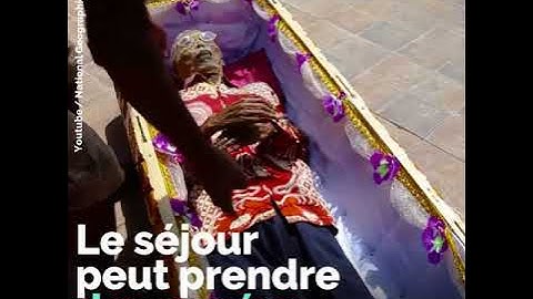Ils déterrent et habillent leurs morts !